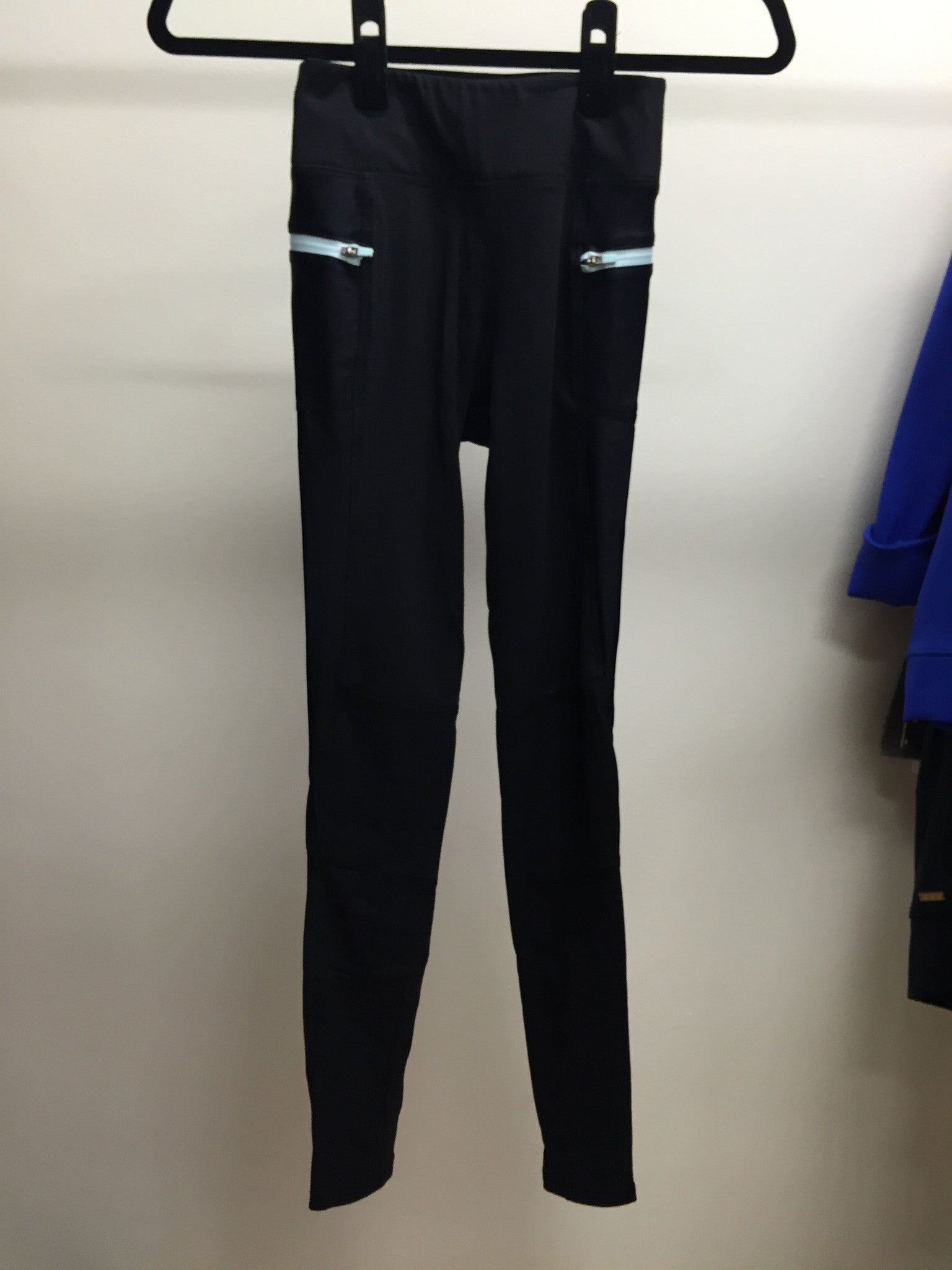 Alala Cold Weather Tight